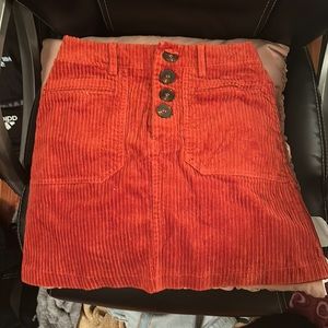 Cute, comfy, high waisted mini skirt